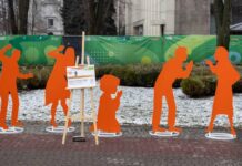 Дитина завжди в епіцентрі домашнього насильства: у Дніпрі представили тематичну інсталяцію