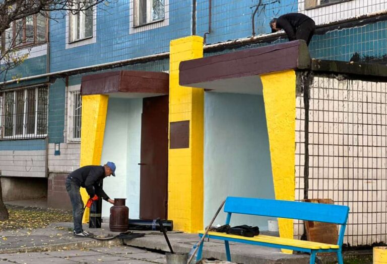 У Кам’янському продовжуються  планові ремонти житлового фонду