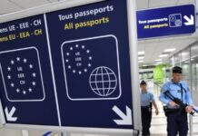 Близько 300 мандрівників з Індії заарештовані у французькому аеропорту в рамках розслідування про торгівлю людьми