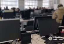 Нацполіція ліквідувала масштабну мережу шахрайських кол-центрів з мільярдними оборотами у Дніпрі та Запоріжжі