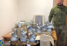 СБУ викрила ділків з Дніпра, які хотіли продати рашистам запчастини до бойових літаків