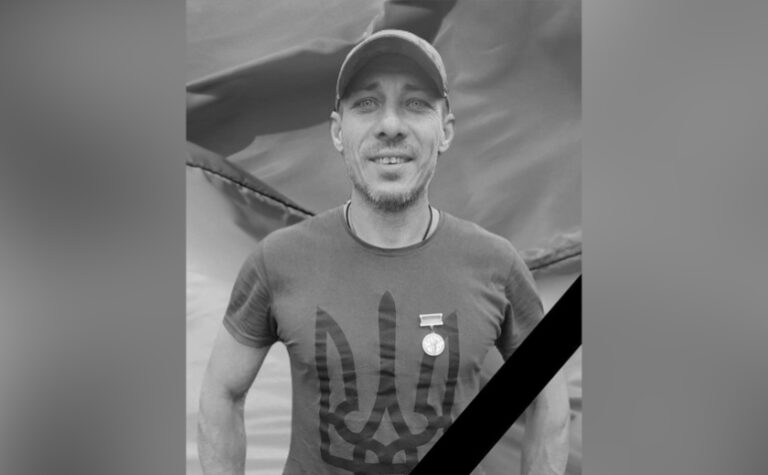 Захищаючи Україну загинув головний сержант з Камʼянського Андрій Немкін