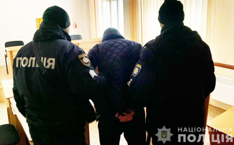 В Шевченківському районі Дніпра затримали наркозбувача: подробиці