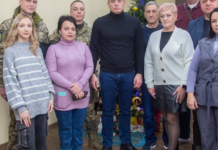 Мер Кам’янського вручив нагороди військовим 25-ї окремої повітрянодесантної Січеславської бригади