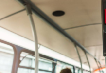 У Кам’янському з 1 січня курсуватимуть пільгові автобуси