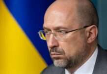 В Україні по-новому виплачуватимуть зарплати держслужбовцям