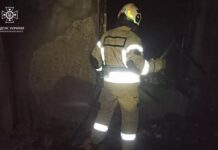 У Марганці на пожежі надзвичайники врятували чоловіка