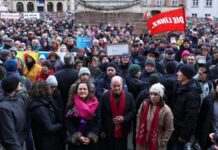 Тисячі людей вийшли на антиправі протести у Німеччині