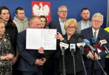 Польські фермери розблокують кордон у Медиці сьогодні – страйкарі підписали угоду з урядом