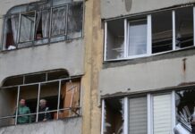 Росія вночі атакувала Одесу дронами: троє людей поранені, 130 – евакуювали