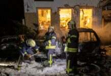 Зросла кількість постраждалих через ракетний удар РФ по готелю у Харкові – поліція