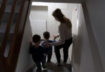 У частині областей України тривога. У Дніпрі пролунали вибухи