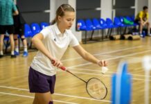 У Дніпрі провели фінал чемпіонату області з бадмінтону серед юнаків та дівчат