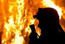 У Кам’янському на пожежі вогнеборці врятували жінку