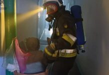 У Марганці під час пожежі в квартирі вогнеборці врятували чоловіка
