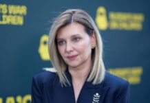 «Неправильно силувати людей повертатися, коли їм нема куди повернутися» – Зеленська