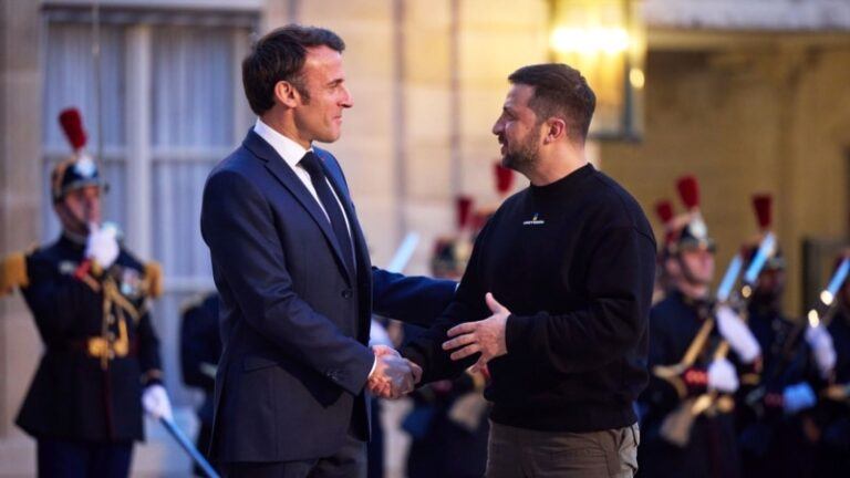 Франція оголосила про надання Україні 3 млрд євро військової допомоги протягом 2024 року