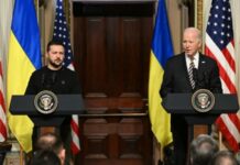 Зеленський і Байден обговорили підтримку України. У Білому домі визнали: вихід ЗСУ з Авдіївки – результат бездіяльності Конгресу