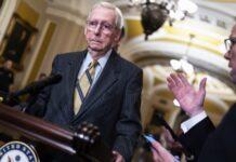 Лідер республіканців у Сенаті США Макконнелл анонсував завершення роботи на посаді
