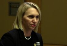 Посолка США в Україні обговорила з президентом Радіо Свобода журналістів, ув’язнених Росією