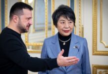 Японія надаватиме «довгострокову підтримку» Україні – голова МЗС