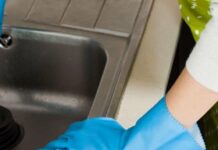 Ефективні способи прочищення стоку на кухні