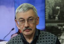 Російського правозахисника Орлова засудили до 2,5 року колонії – за антивоєнну статтю
