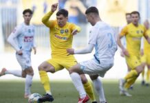 Нічия: СК «Дніпро-1» зіграв з ужгородським «Минаєм»