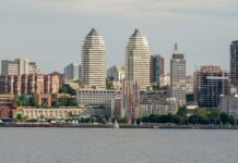 У Дніпрі закінчили основний етап перейменування вулиць: дерусифіковано близько 500 топонімів