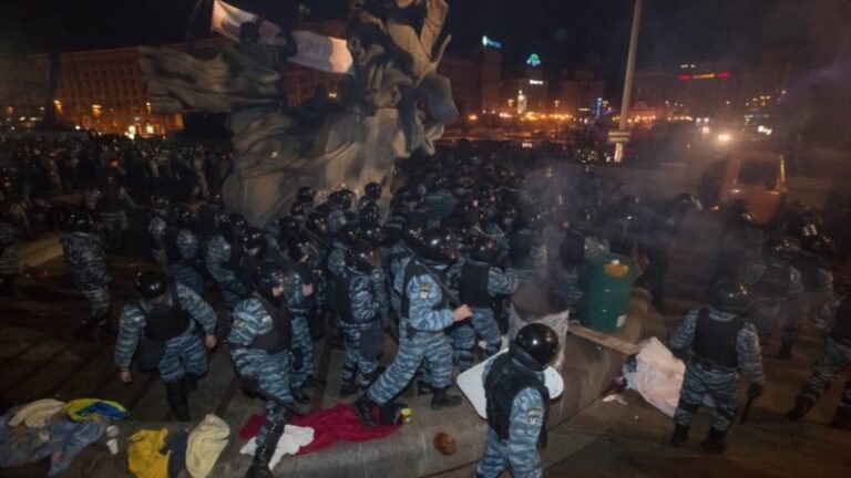 Побиття студентів на Майдані: посадовцю РНБО часів Януковича повідомили про ще одну підозру в держзраді