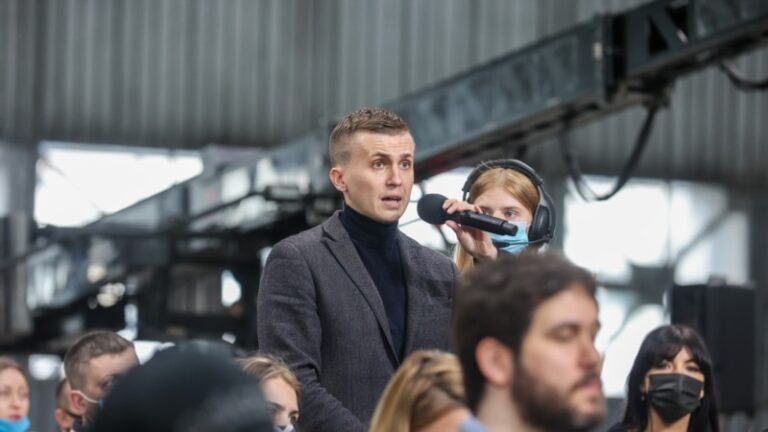 Затримання журналіста Ткача в Польщі: в поліції підтвердили «заходи зі встановлення особи»