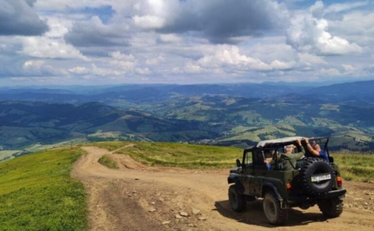 В Україні планують заборонити «джипінг» у заповідних зонах