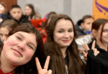 Для школярів Кам’янського провели культурно-просвітницький захід про мінну безпеку