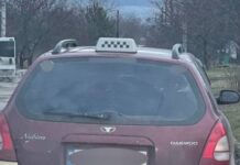 Патрульні Дніпра виявили водія таксі, позбавленого прав керування