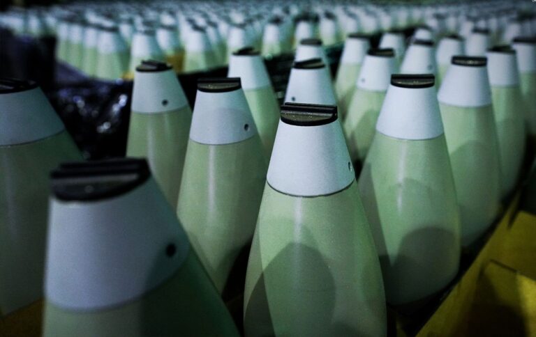 Канада готова надати кошти на доставку десятків тисяч снарядів в Україну, – ЗМІ