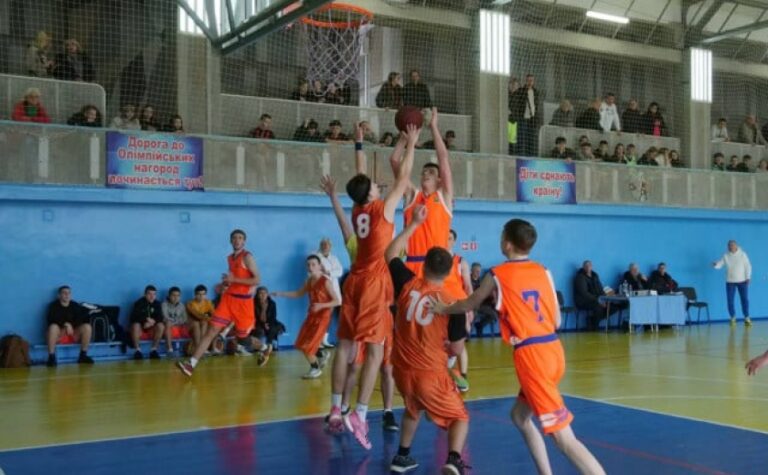 У Кривому Розі провели турнір із баскетболу на кубок Вадима Гурова