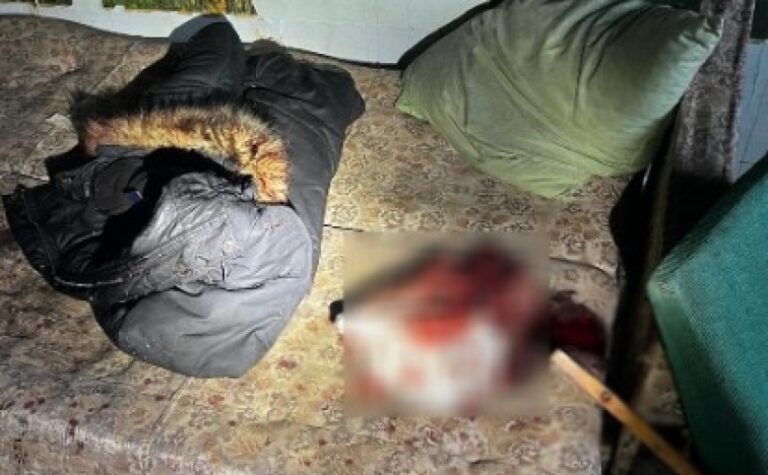 У Дніпрі поліцейські за декілька годин затримали двох чоловіків за підозрою у вбивстві 36-річного чоловіка