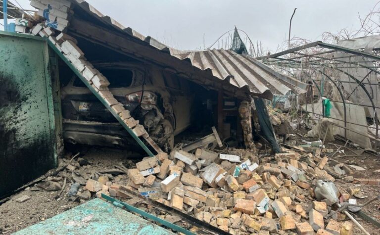 У ніч на 19 лютого ворог знову вдарив по Нікопольщині: люди не постраждали