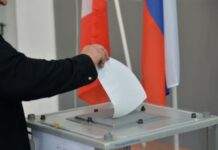 У Росії пригрозили кримінальною відповідальністю за участь в акції «Полудень проти Путіна»