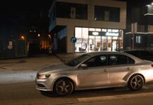 На проспекті Науки у Дніпрі Volkswagen збив жінку на пішохідному переході