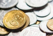 Колекціонери за великі гроші скуповують старі монети 90-х років: яка 1 копійка принесе понад 11 000 гривень