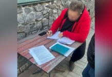 «Супроводжую дружину з інвалідністю»: на Дніпропетровщині викрили чергову схему перетину державного кордону