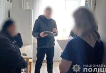 Привласнила майже мільйон гривень, призначених військовим: правоохоронці Нікополя затримали псевдоволонтерку