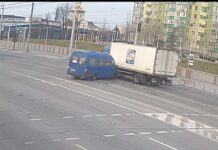 На Слобожанському проспекті у Дніпрі маршрутка №158 зіткнулися з вантажівкою