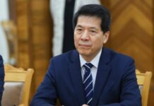 Після розмови з Лі Хуеєм у МЗС РФ заявили, що «без участі Росії» переговори про мир в Україні неможливі