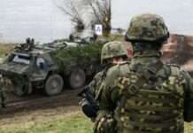 Польща відправить війська у Францію