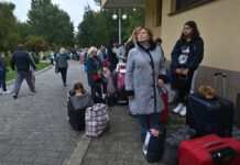 Чому українські біженці повертаються з-за кордону: дослідження