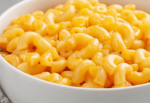 Чим макарони “для дітей” відрізняються від звичайних і чи варто їх купувати малюкам