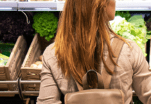 В Україні значно знизилася ціна на популярний овоч: за скільки можна купити в березні