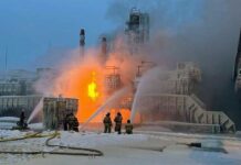 США закликали Україну припинити удари по російських НПЗ, – FT